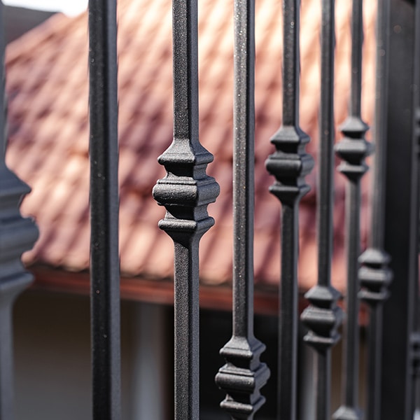 Grate-in-ferro-su-misura-bologna