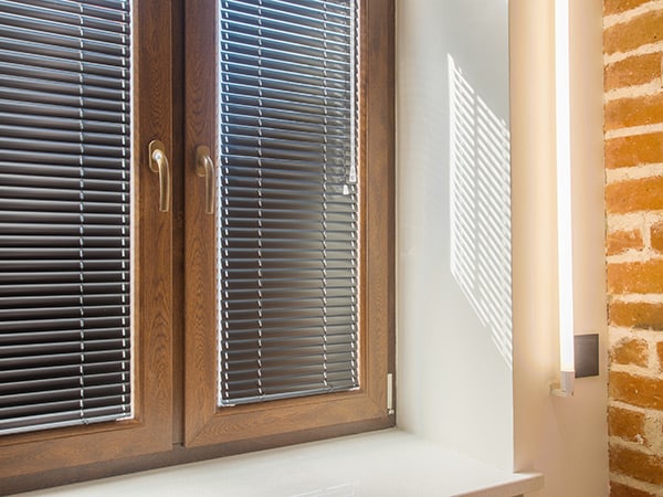 Showroom-di-finestre-in-legno